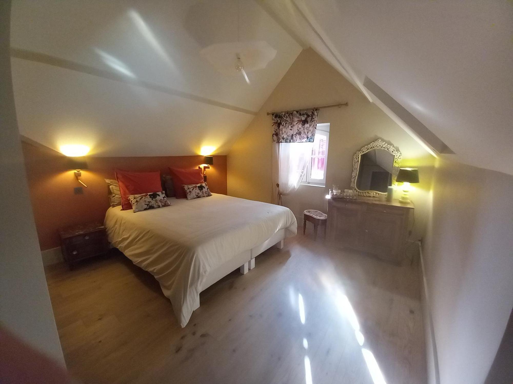 Les Palissieres - Chambres D'Hotes Mortagne-sur-Gironde ภายนอก รูปภาพ